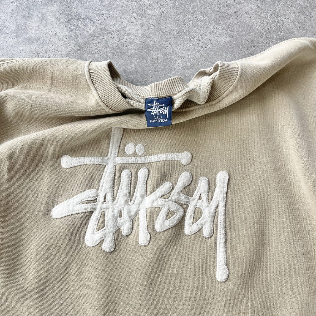 Sweatshirt Stussy Beige - Taille L